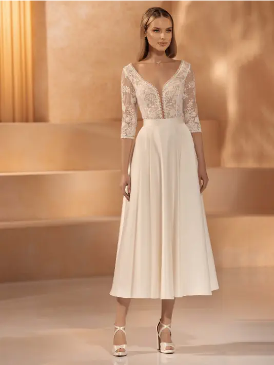 Spitzenbolero mit 3/4-Ärmeln in Farbe Ivory