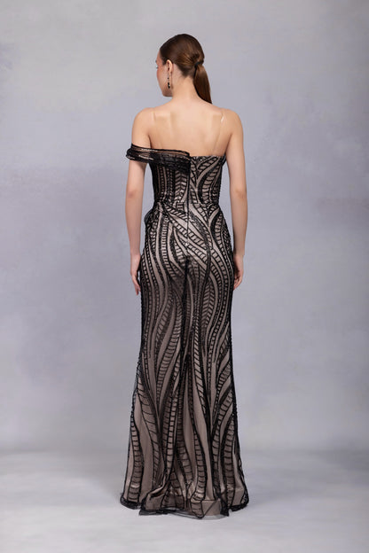 Verführerisches Abendkleid in Nude-Schwarz mit Pailletten und Schlitz