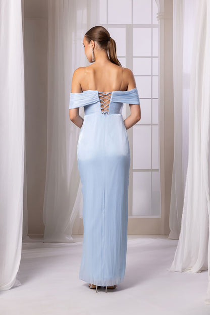 Bodenlange Abendkleid in strahlendem Hellblau / Coming soon (Kopie)