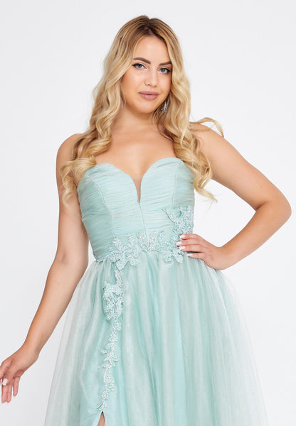 Elegantes Abendkleid in Mint